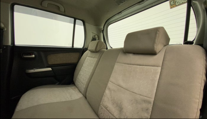 2013 Maruti Wagon R 1.0 VXI, Petrol, Manual, 35,895 km, Right Side Rear Door Cabin