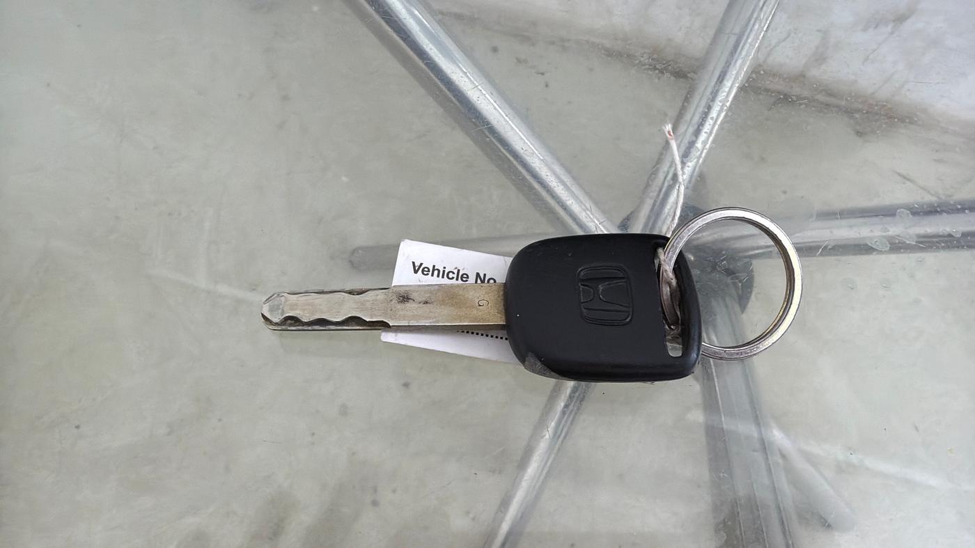 2020 Honda Amaze 1.2L I-VTEC S, Petrol, Manual, 90,356 km, Key Close Up