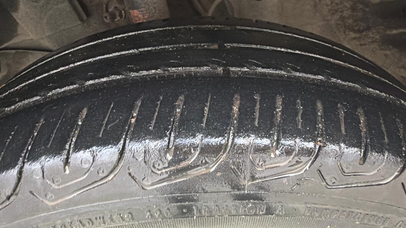 2020 Honda Amaze 1.2L I-VTEC S, Petrol, Manual, 90,356 km, Left Front Tyre Tread