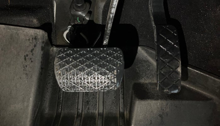 2023 MG ASTOR SHARP 1.5 CVT, Petrol, Automatic, 48,521 km, Pedals