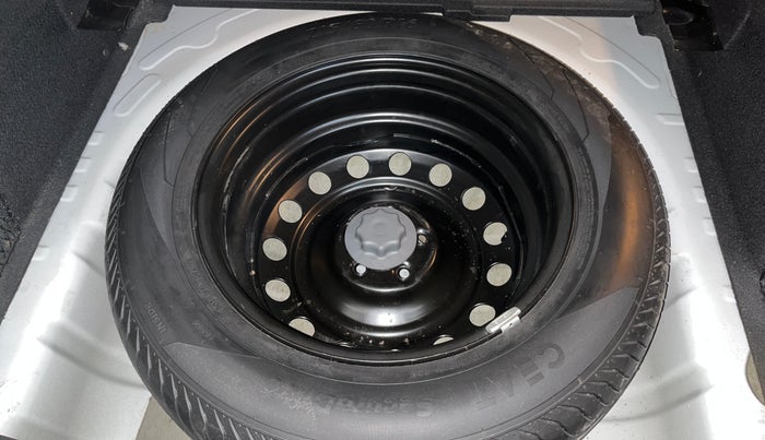 2023 MG ASTOR SHARP 1.5 CVT, Petrol, Automatic, 48,521 km, Spare Tyre