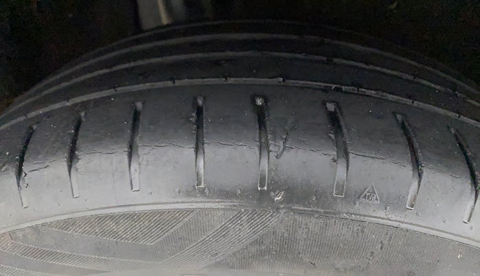 2019 Maruti Baleno ALPHA PETROL 1.2, Petrol, Manual, 98,755 km, Right Rear Tyre Tread