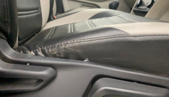 2023 Tata Tiago XZ PLUS CNG, CNG, Manual, 35,010 km, Driver Side Adjustment Panel