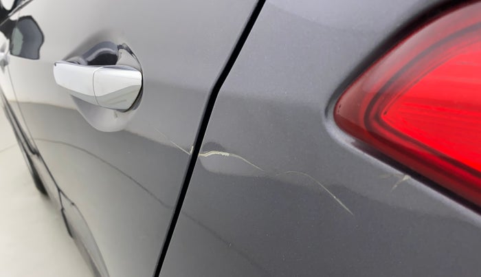 2015 Hyundai Grand i10 ASTA AT 1.2 KAPPA VTVT, Petrol, Automatic, 39,456 km, Left quarter panel - Slightly dented