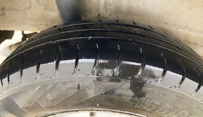 2022 Maruti New Wagon-R LXI CNG 1.0, CNG, Manual, 48,831 km, Right Rear Tyre Tread