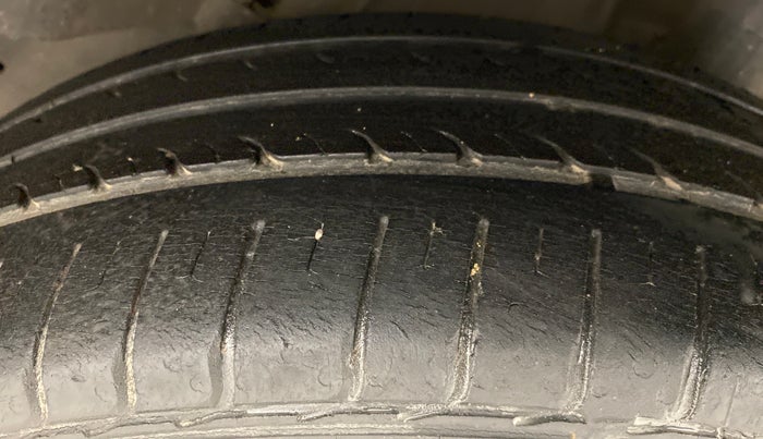 2012 Honda City S MT PETROL, Petrol, Manual, 79,967 km, Left Rear Tyre Tread