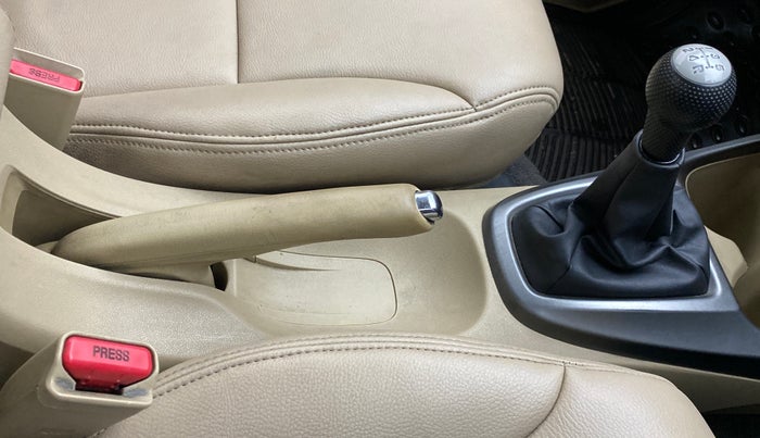 2012 Honda City S MT PETROL, Petrol, Manual, 79,967 km, Gear Lever
