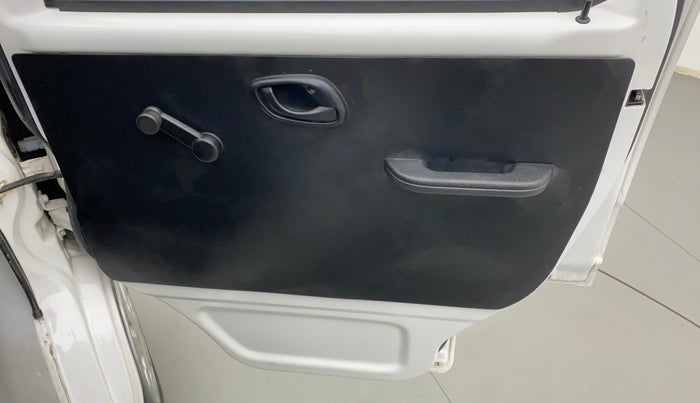 2019 Maruti Eeco 5 STR WITH A/C+HTR, Petrol, Manual, 15,712 km, Driver Side Door Panels Control