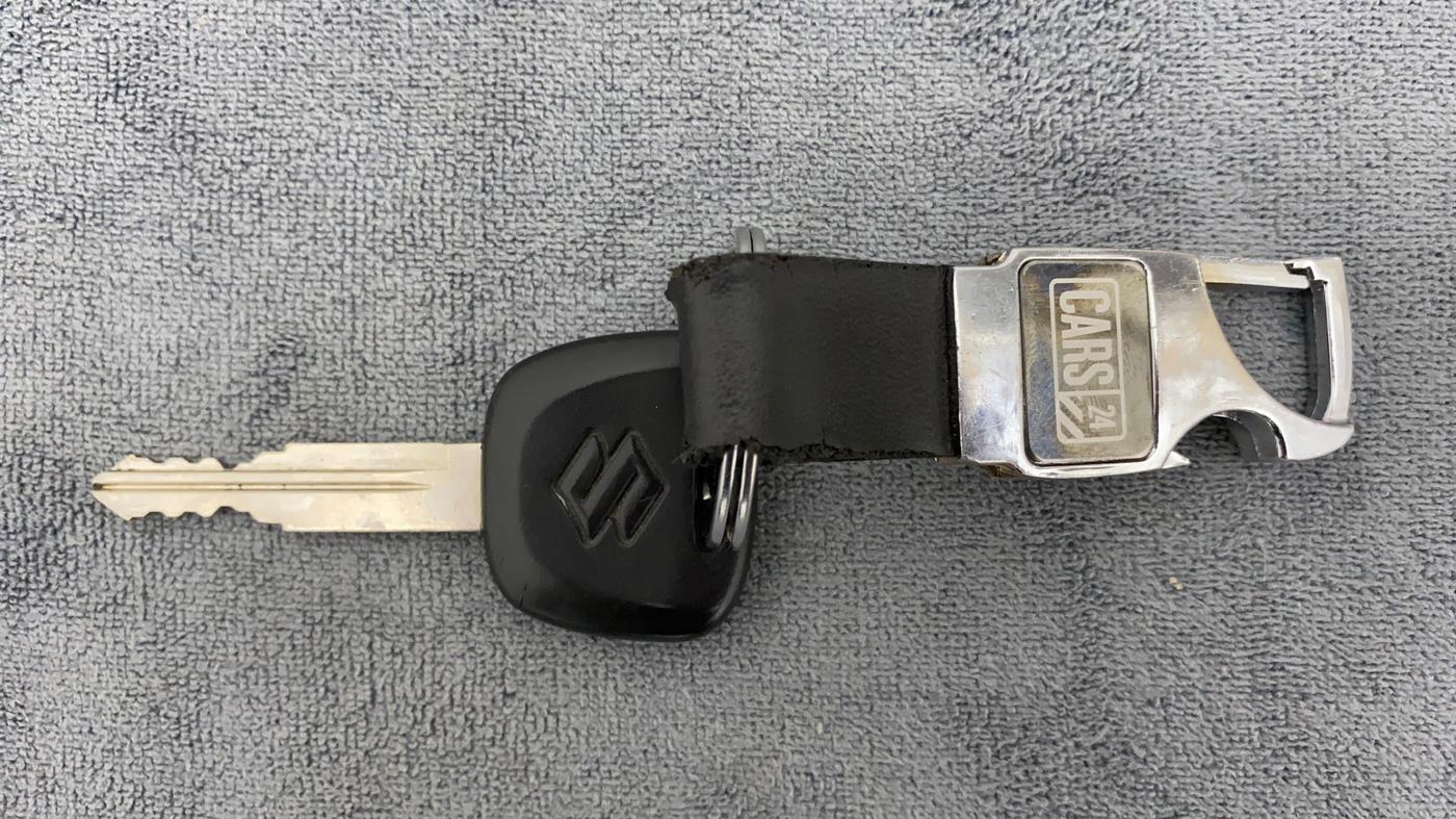 2019 Maruti Eeco 5 STR WITH A/C+HTR, Petrol, Manual, 15,712 km, Key Close Up
