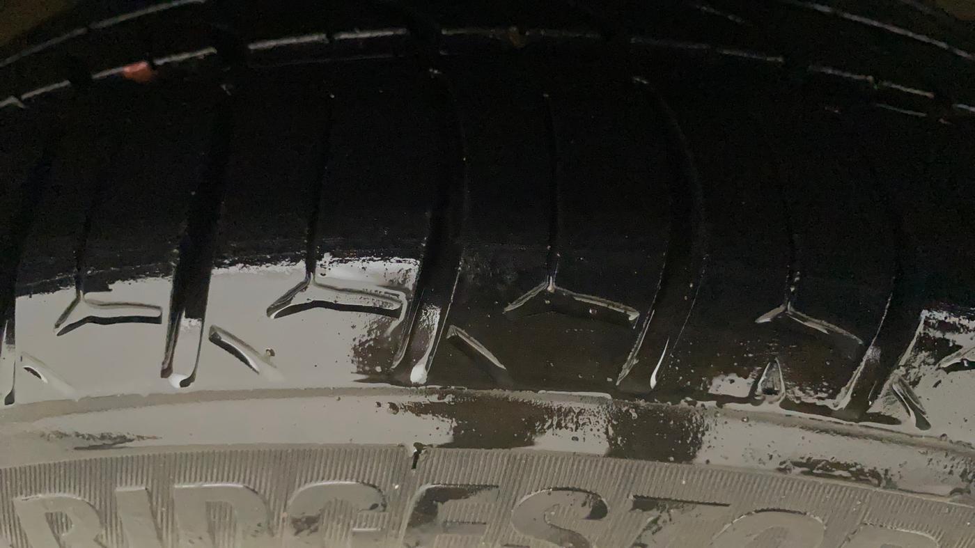 2018 Ford FREESTYLE TITANIUM 1.5 DIESEL, Diesel, Manual, 1,09,173 km, Right Front Tyre Tread