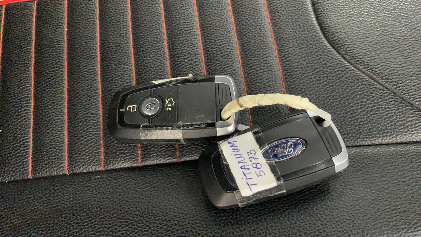 2018 Ford FREESTYLE TITANIUM 1.5 DIESEL, Diesel, Manual, 1,09,173 km, Key Close Up