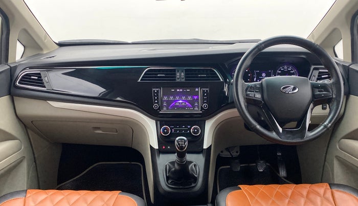 2018 Mahindra MARAZZO M6 8 STR, Diesel, Manual, 37,464 km, Dashboard