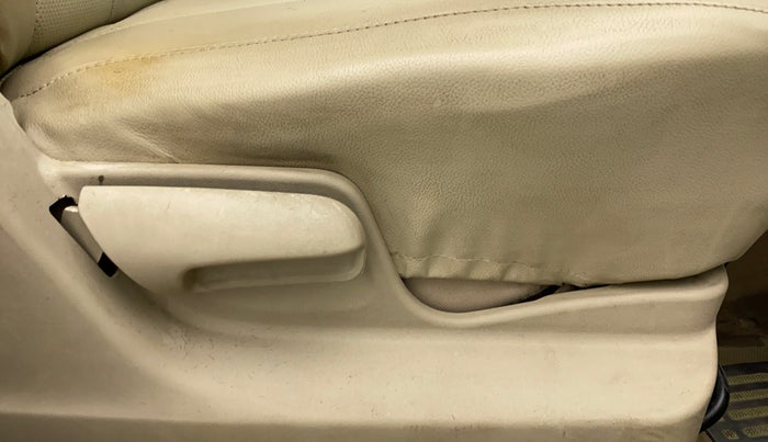 2015 Maruti Ertiga VXI, Petrol, Manual, 65,450 km, Driver Side Adjustment Panel