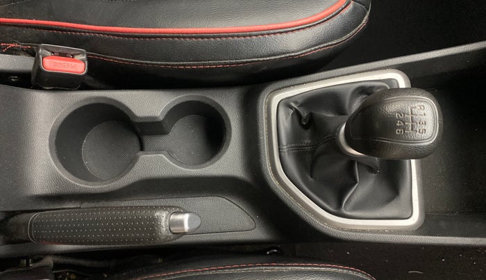 2017 Hyundai Creta SX PLUS 1.6 PETROL, Petrol, Manual, 97,987 km, Gear Lever