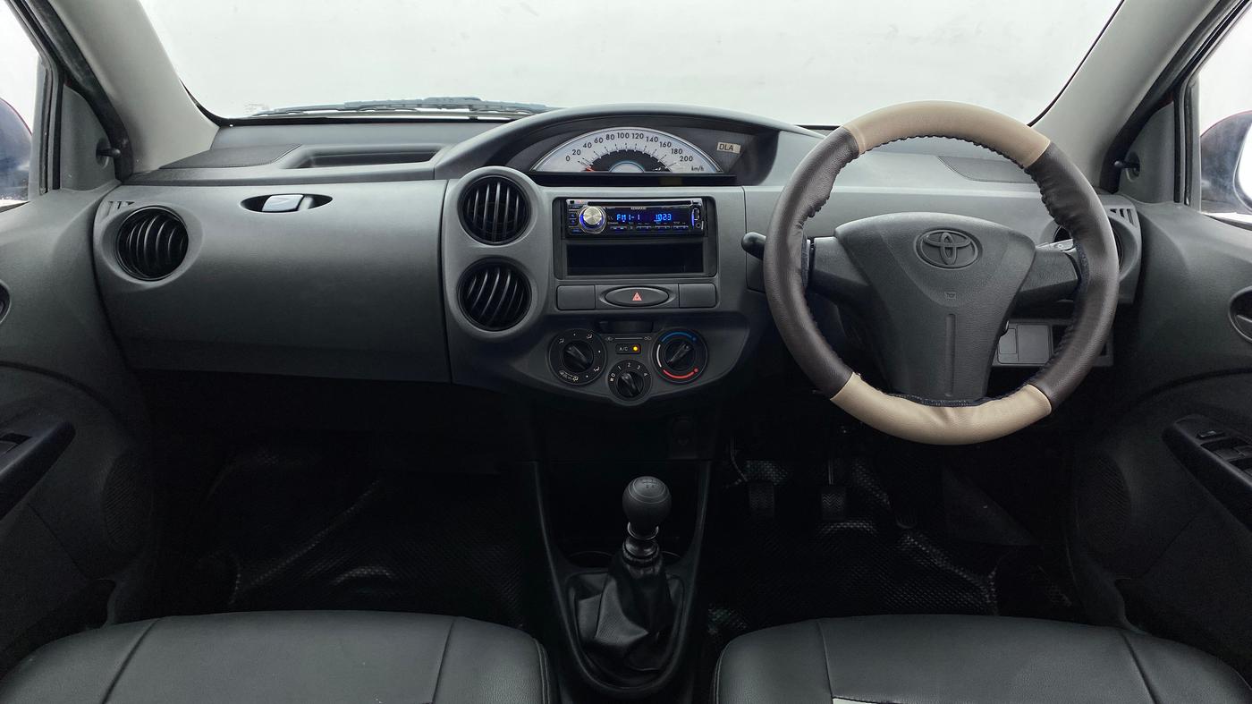 2012 Toyota Etios Liva D 4D GD, Diesel, Manual, 86,154 km, Dashboard