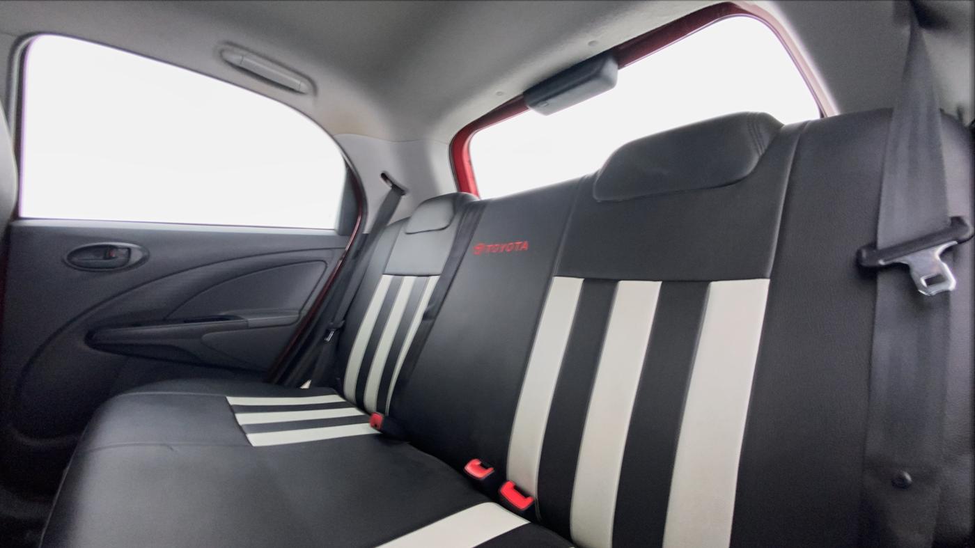 2012 Toyota Etios Liva D 4D GD, Diesel, Manual, 86,154 km, Right Side Rear Door Cabin