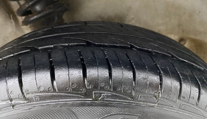 2018 Maruti Alto 800 VXI, Petrol, Manual, 63,835 km, Right Front Tyre Tread