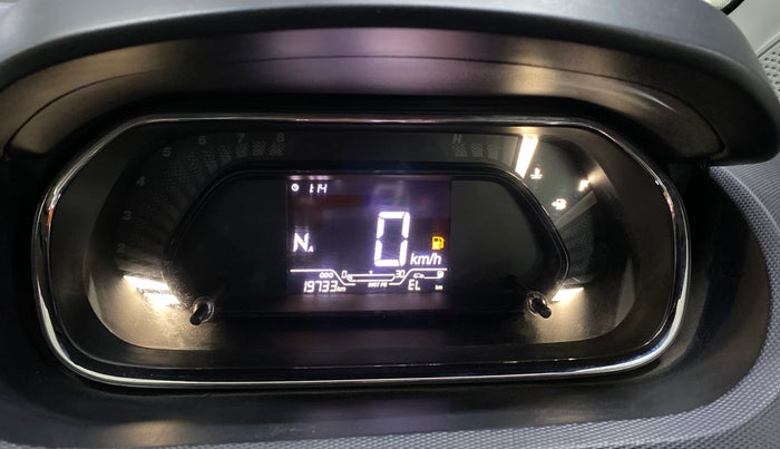 2023 Tata Tiago XTA PETROL, Petrol, Automatic, 19,705 km, Odometer Image
