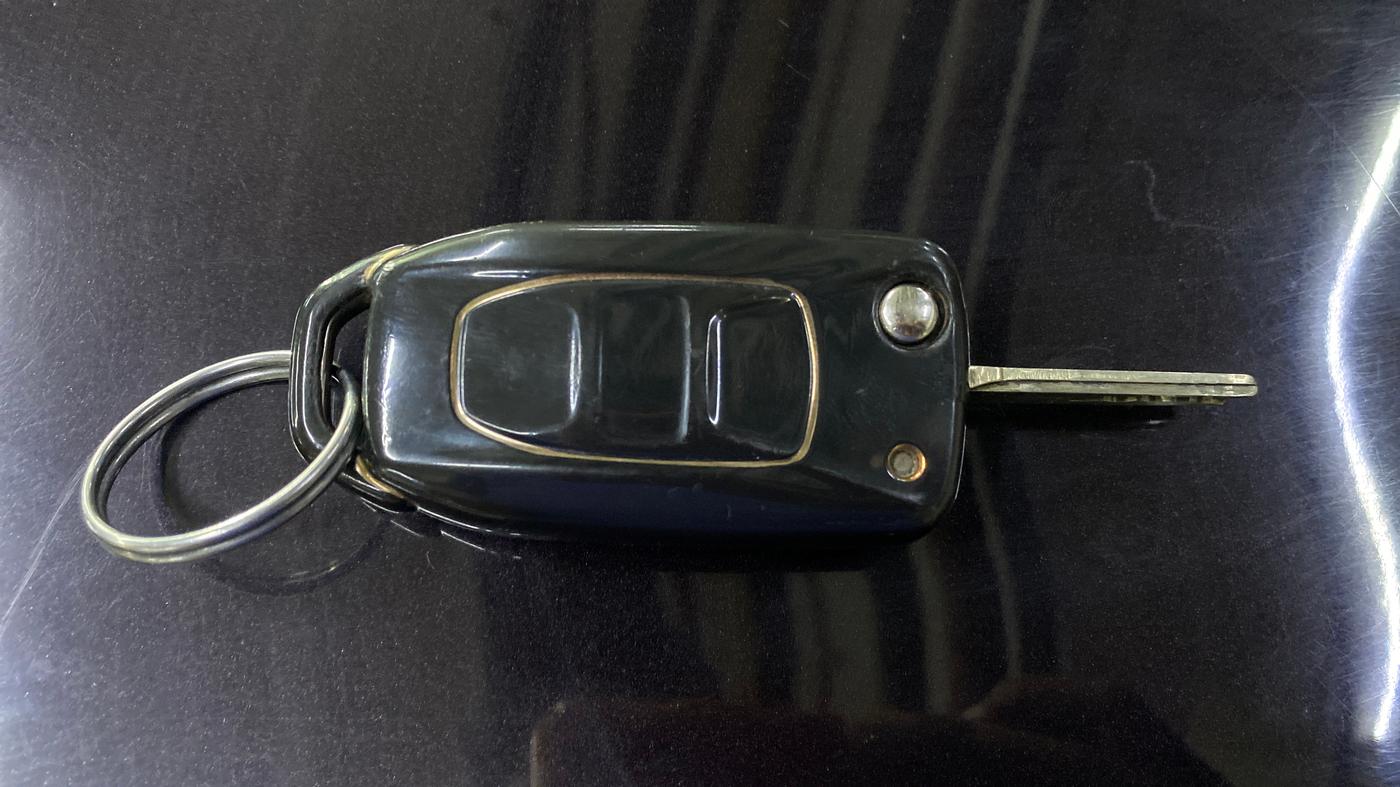 2023 Tata Tiago XTA PETROL, Petrol, Automatic, 19,705 km, Key Close Up
