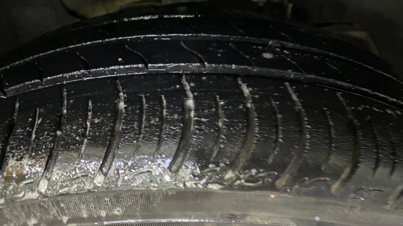 2023 Tata Tiago XTA PETROL, Petrol, Automatic, 19,705 km, Right Front Tyre Tread