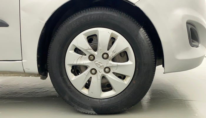 2010 Hyundai i10 MAGNA 1.2, Petrol, Manual, 24,908 km, Right Front Wheel