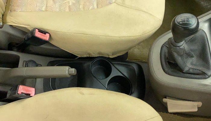 2010 Hyundai i10 MAGNA 1.2, Petrol, Manual, 24,908 km, Gear Lever