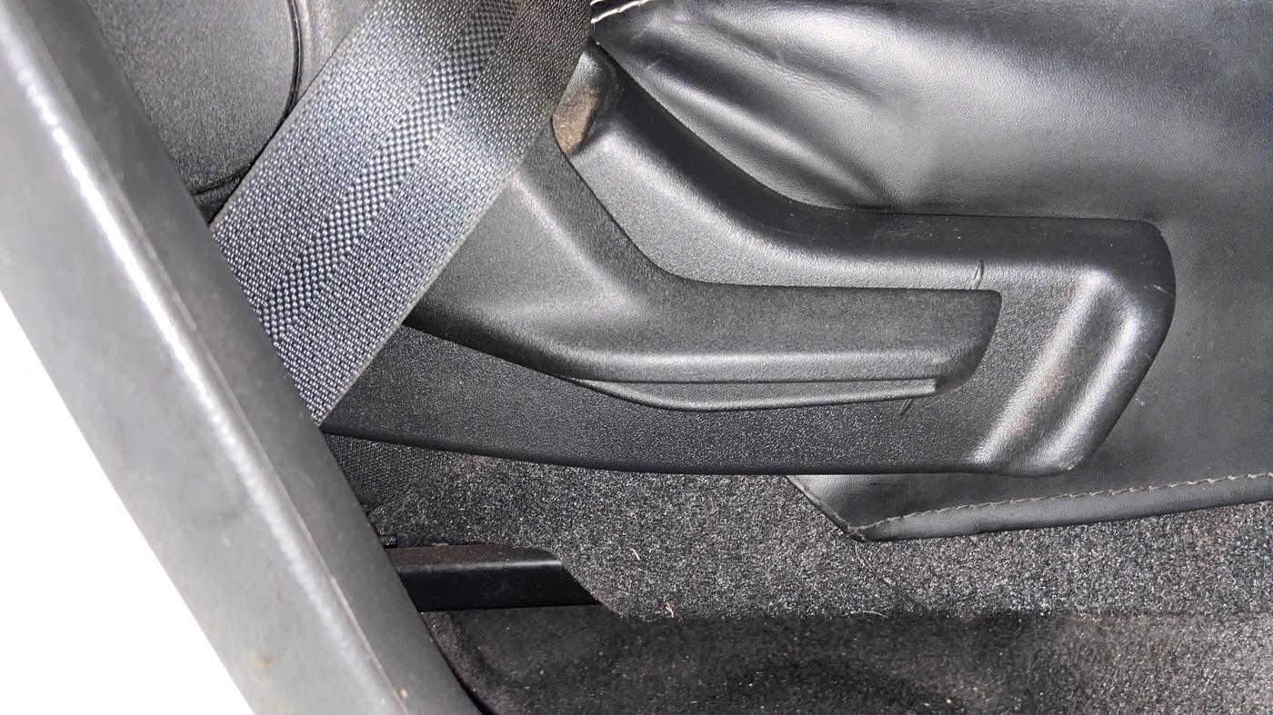 2024 Maruti IGNIS SIGMA 1.2, CNG, Manual, 34,895 km, Driver Side Adjustment Panel