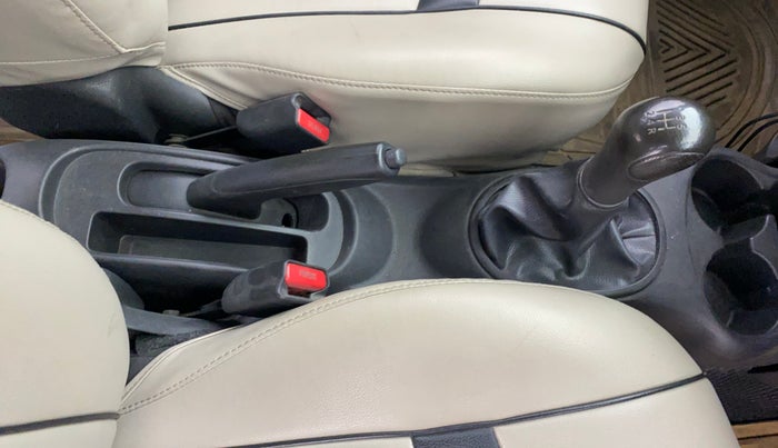 2018 Nissan Micra Active XV, Petrol, Manual, 58,650 km, Gear Lever