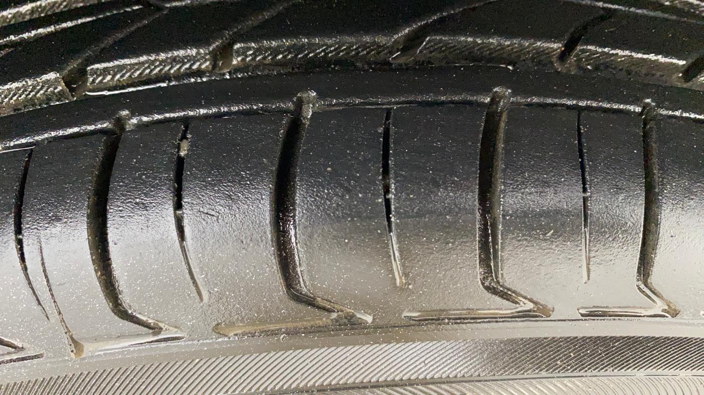 2018 Nissan Micra Active XV, Petrol, Manual, 58,659 km, Right Front Tyre Tread