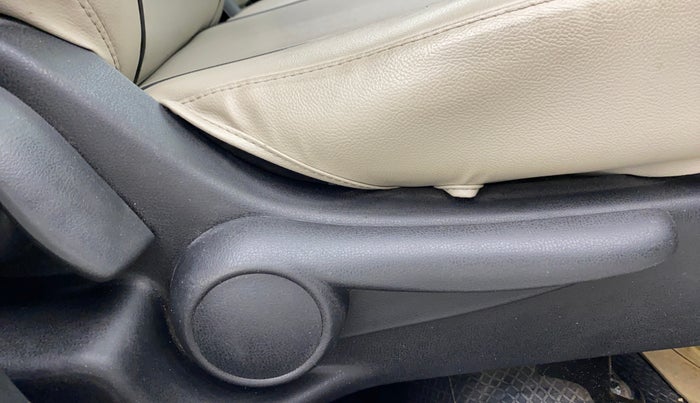 2018 Nissan Micra Active XV, Petrol, Manual, 58,650 km, Driver Side Adjustment Panel