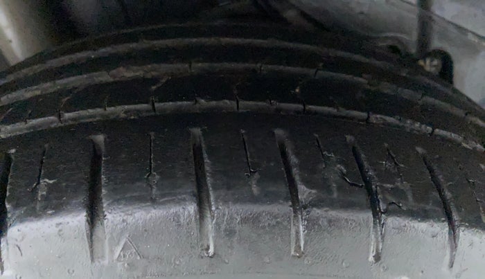 2019 Ford New Figo TITANIUM BLU 1.5 DIESEL, Diesel, Manual, 36,020 km, Right Rear Tyre Tread