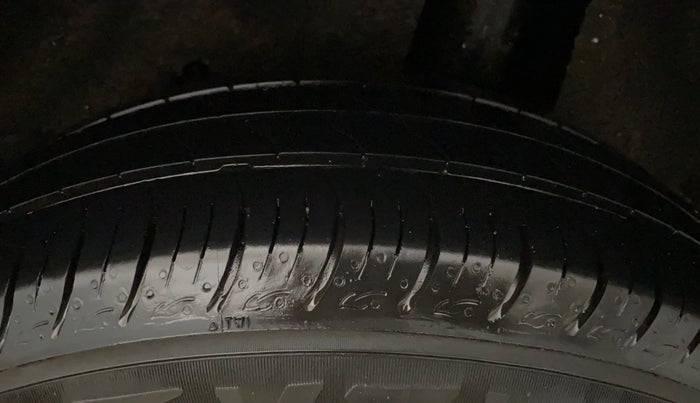 2022 Maruti Baleno DELTA PETROL 1.2, Petrol, Manual, 15,142 km, Left Rear Tyre Tread
