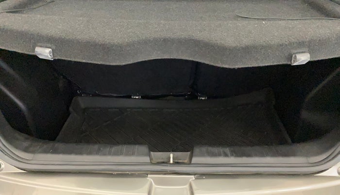2022 Maruti Baleno DELTA PETROL 1.2, Petrol, Manual, 15,142 km, Boot Inside