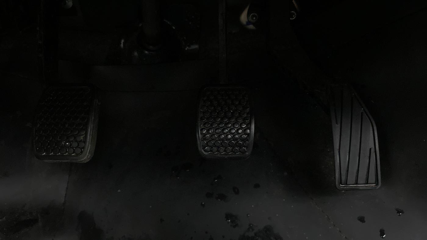 2019 Maruti Alto K10 VXI, Petrol, Manual, 14,870 km, Pedals