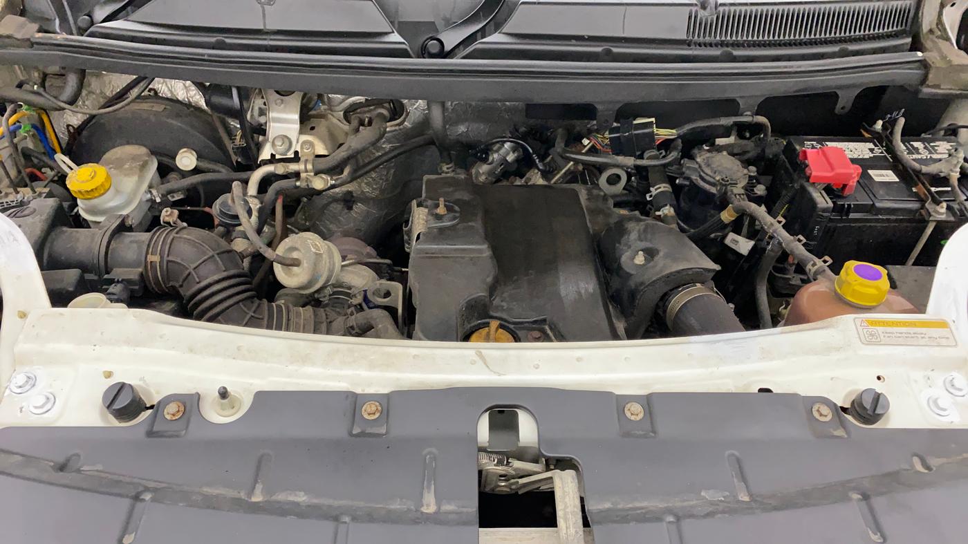 2017 Mahindra TUV300 T10, Diesel, Manual, 40,561 km, Open Bonet