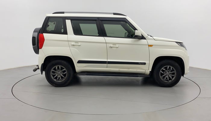 2017 Mahindra TUV300 T10, Diesel, Manual, 40,561 km, Right Side View