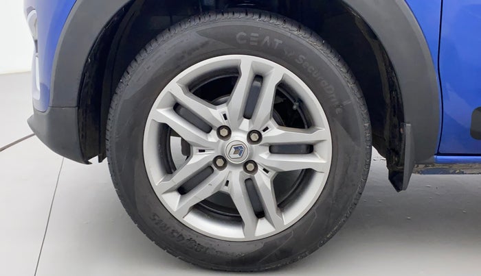 2021 Renault TRIBER RXZ AMT, Petrol, Automatic, 22,740 km, Left Front Wheel