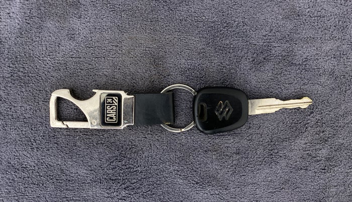 2010 Maruti Swift VXI, Petrol, Manual, 97,645 km, Key Close Up