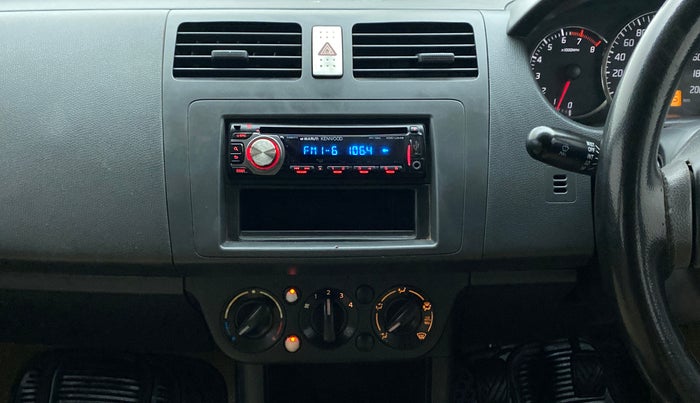 2010 Maruti Swift VXI, Petrol, Manual, 97,645 km, Air Conditioner