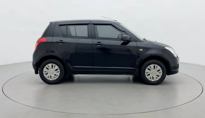 2010 Maruti Swift VXI, Petrol, Manual, 97,645 km, Right Side View