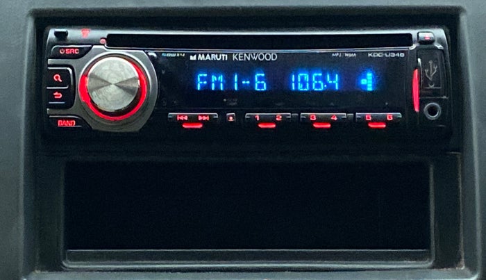 2010 Maruti Swift VXI, Petrol, Manual, 97,645 km, Infotainment System