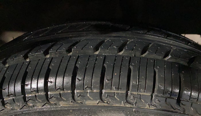 2019 Datsun Redi Go A, Petrol, Manual, 20,380 km, Left Rear Tyre Tread