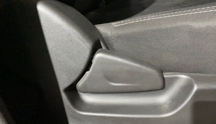 2019 Datsun Redi Go A, Petrol, Manual, 20,380 km, Driver Side Adjustment Panel