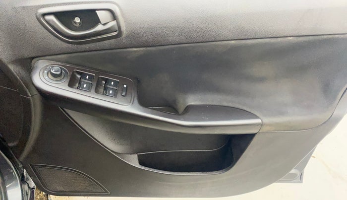 2014 Tata Zest XMS 90PS DIESEL, Diesel, Manual, 1,09,255 km, Driver Side Door Panels Control