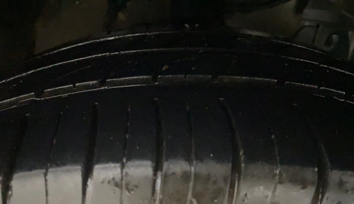 2014 Tata Zest XMS 90PS DIESEL, Diesel, Manual, 1,09,255 km, Right Front Tyre Tread