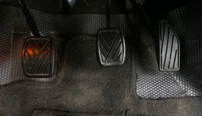 2018 Maruti Baleno ALPHA DDIS 190, Diesel, Manual, 93,917 km, Pedals