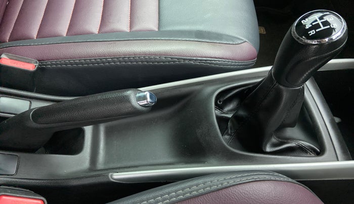 2018 Maruti Baleno ALPHA DDIS 190, Diesel, Manual, 93,917 km, Gear Lever