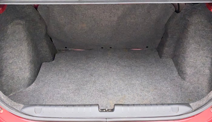 2020 Honda Amaze 1.2L I-VTEC VX CVT, Petrol, Automatic, 33,120 km, Boot Inside