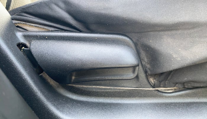 2014 Maruti Swift VXI, Petrol, Manual, 77,790 km, Driver Side Adjustment Panel