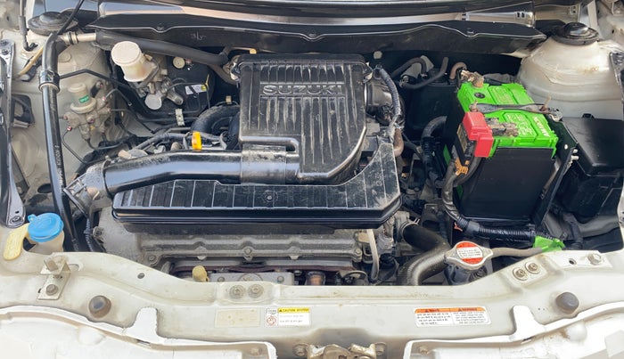 2014 Maruti Swift VXI, Petrol, Manual, 77,790 km, Engine View